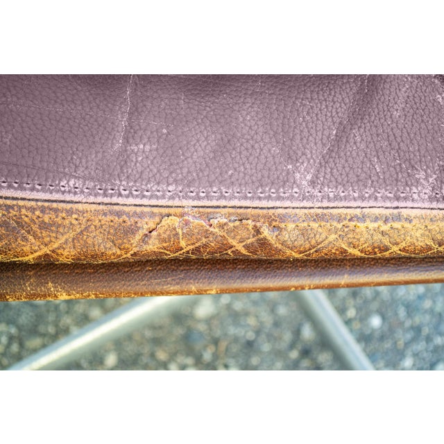 Metal Soft Pad EA 219 Chair by Charles & Ray Eames for Herman Miller, 1963 For Sale - Image 7 of 10