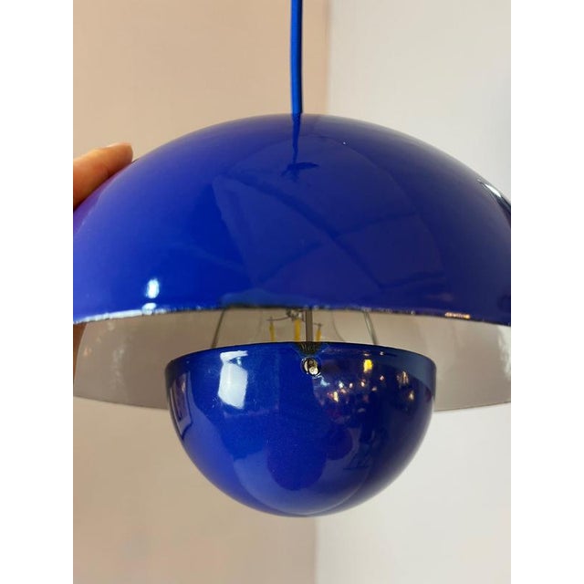 Flowerpot Pendant Lamp with Blue Enamel by Verner Panton for Louis Poulsen For Sale - Image 6 of 11