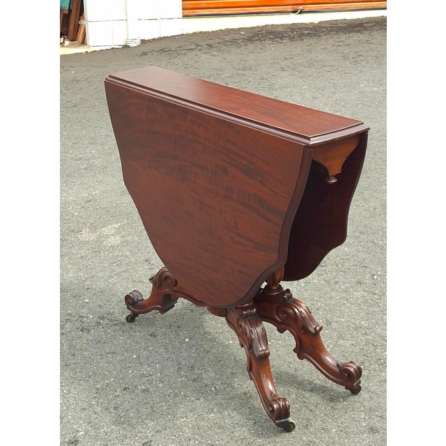 Early 19th Century Refinished William IV Figured Mahogany Sutherland Center Table/Breakfast Table, C. 1830s For Sale - Image 5 of 14