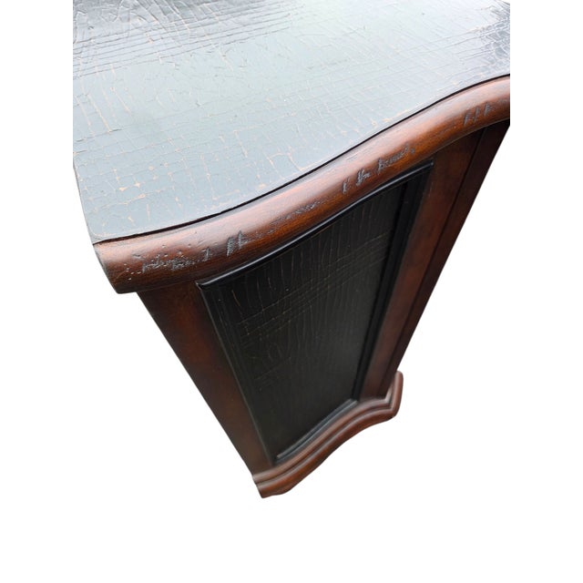 1990s Ethan Allen Lucca Serpentine Chest of Drawers Dresser Nightstand Console For Sale - Image 10 of 11