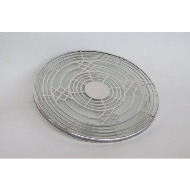 Art Deco Early 20th Century Silver Plated Glass Trivet Heat Resistant Round Hot Dish Art Deco Style For Sale - Image 3 of 9