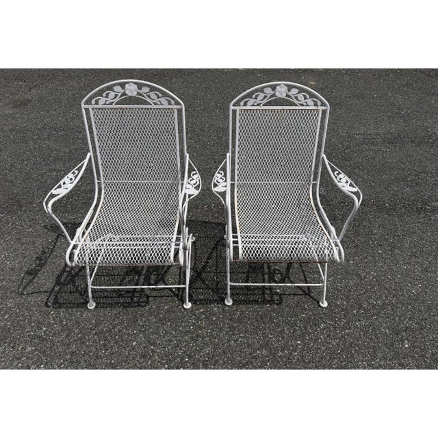 White 1970s Beautiful Wrought Iron Woodard Patio Set Table & 4 Chairs, Attributed For Sale - Image 8 of 12