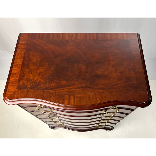 Henkel Harris Rare Henkel Harris Serpentine Flame Mahogany Tall Chest of Drawers (Style No. 315, Finish 29) For Sale - Image 4 of 18