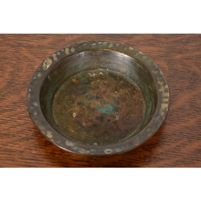 Apollo Studios Arts & Crafts Hammered Copper Ashtrays or Catchalls, Pair For Sale In South Bend - Image 6 of 12