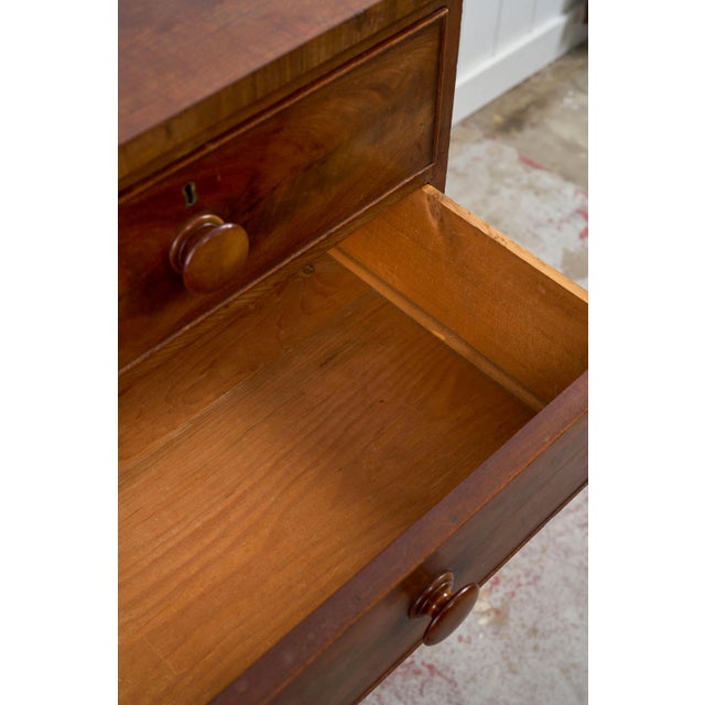 English Early 19th Century Flame Mahogany With Original Knobs (C. 1825) For Sale - Image 3 of 13