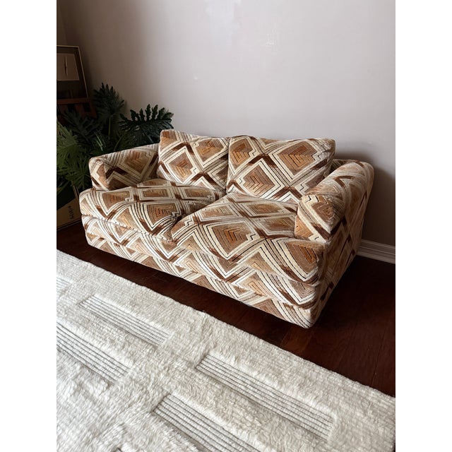 Vintage 1970s Groovy Loveseat Sofa With Jack Lenor Larson Fabric For Sale In Houston - Image 6 of 12