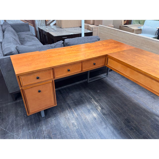 Inbox Zero Furniture Nusaiba L-Shaped Lift-Top Cane Executive Desk For Sale - Image 10 of 12