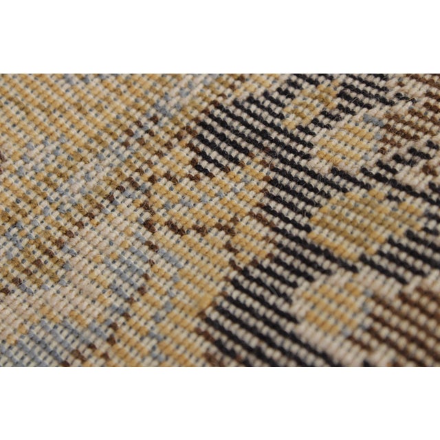 Karastan English Manor Wool Rug Approx. 6x8 For Sale - Image 13 of 14
