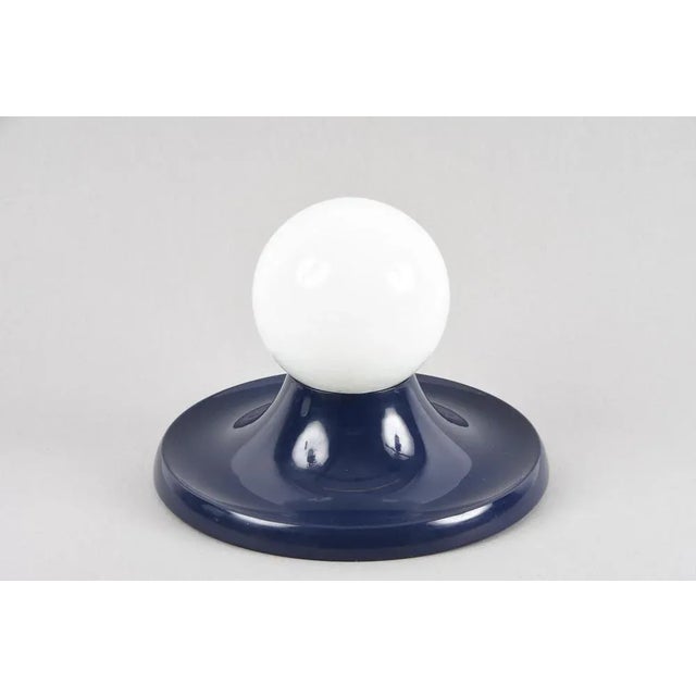 Blue Mid-Century Italian Blue Metal Light Ball Sconce by Achille Castiglioni for Flos, 1960s For Sale - Image 8 of 18