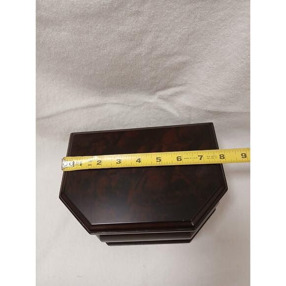 Rare the Bombay Company Octaganal Wood Jewelry Box Removeable Tray Nostalgia VNT For Sale - Image 13 of 17