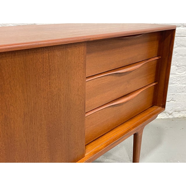 Brown Apartment Sized Mid Century Modern Styled Sculptural Credenza / Media Stand / Sideboard For Sale - Image 8 of 11