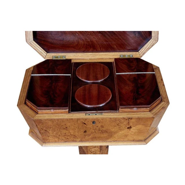 Hollywood Regency 19th Century Burr Elm Teapoy For Sale - Image 3 of 9