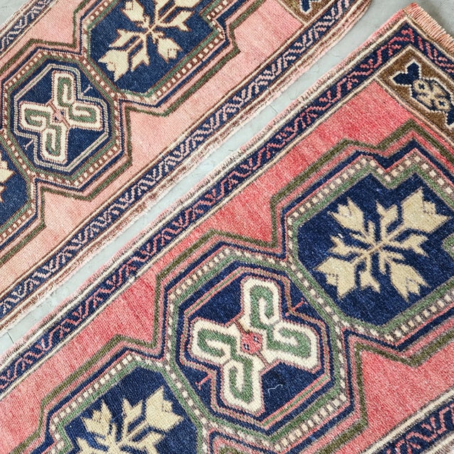 1960s Traditional Handwoven Turkish Oushak Wool Bath Mats - a Pair For Sale - Image 4 of 9