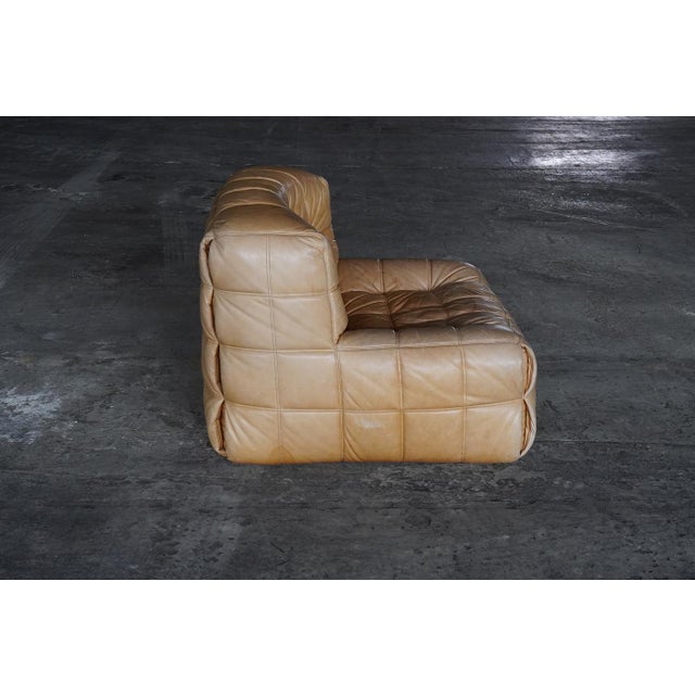 1980s Kashima Lounge Chairs in Tan Leather by Michel Ducaroy for Ligne Roset, 1980s, Set of 2 For Sale - Image 5 of 10