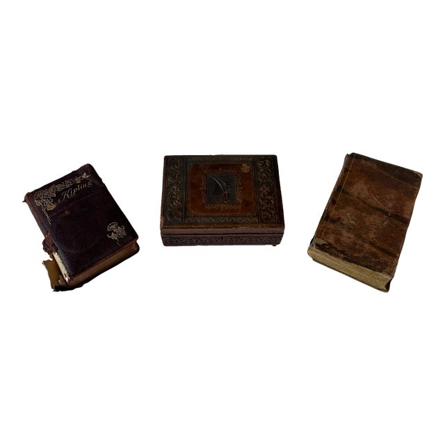1970s Vintage Books and Wooden Box Set For Sale