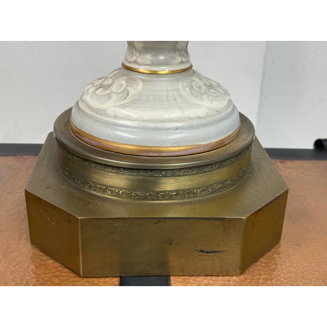 Early 20th Century Italian Capodimonte Style Table Lamp With Original Lamp Shade For Sale - Image 11 of 12