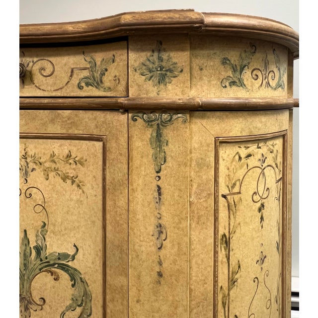 Light Yellow Decorative Crafts Venetian Demi Lune Console Cabinet - Made in Italy For Sale - Image 8 of 12