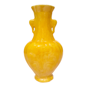 Chinese Porcelain Dragon Lobed Fengweizun