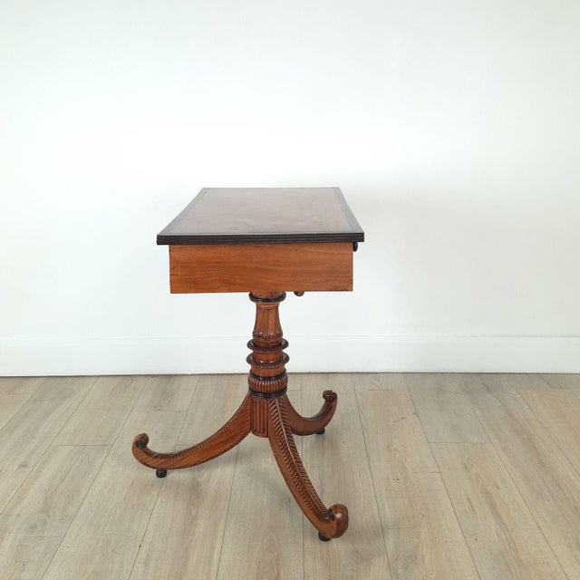 Anglo-Indian Satinwood and Ebony Writing Table, Circa 1830 For Sale In San Francisco - Image 6 of 12