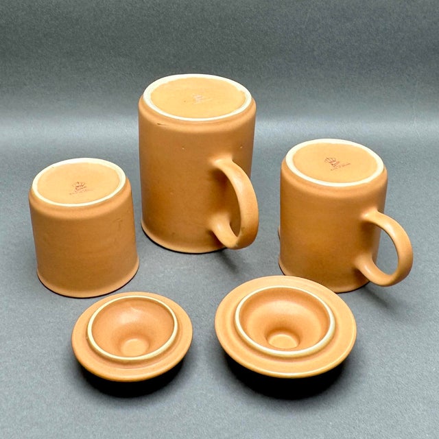 Terra Cotta Vintage Nerina Louveira Brazil Terracotta Demitasse Set: Coffee Pot, 6 Cups Saucers, Creamer, Sugar - 17 pcs For Sale - Image 8 of 10