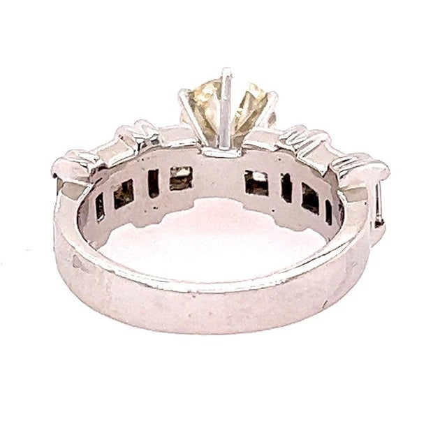 Late 20th Century 1.00 Round G VS1 GIA Ring, Size 5 For Sale - Image 4 of 5