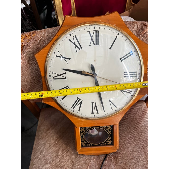 1970s Vintage United Clock Corp Octagon Electric Wall Clock For Sale - Image 5 of 12