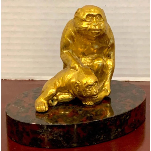 Traditional Early 20th Century French Gilt Bronze Sculpture of Seated Monkeys For Sale - Image 3 of 9
