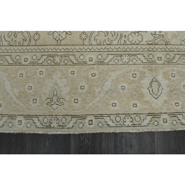 1970s Vintage Persian Handknotted Wool Beige Oversize Area Rug For Sale In San Francisco - Image 6 of 11