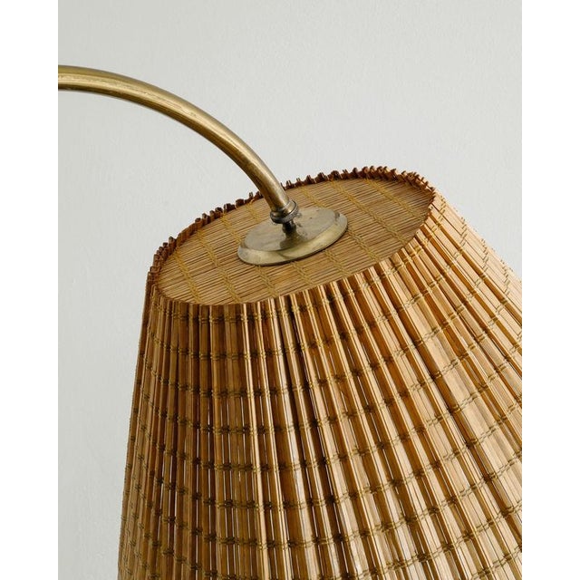 Early Finnish Mid Century Floor Lamp in Brass with a Pine Straw Shade attributed to Paavo Tynell, 1940s For Sale - Image 3 of 7