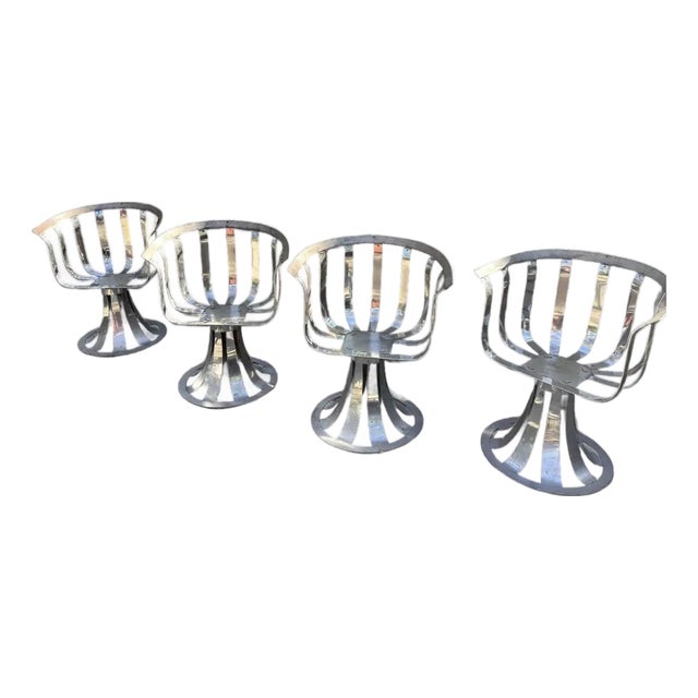 Herbert Saiger for Russell Woodard Mid Century Modern Swivel Chairs - Set of 4, Attributed For Sale