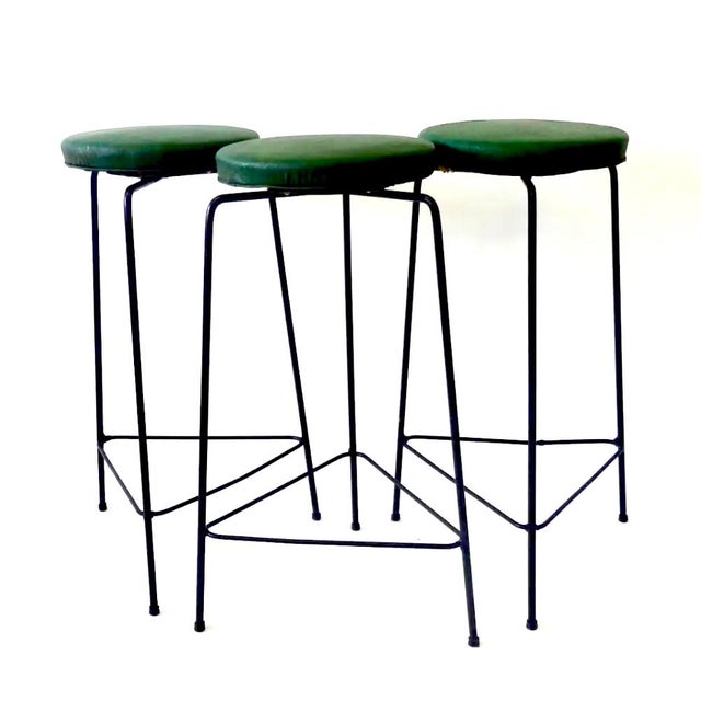 Three-Legged Wrought Iron Swivel Counter Stools in the Manner of Frederic Weinberg - Set of 5 For Sale - Image 4 of 7