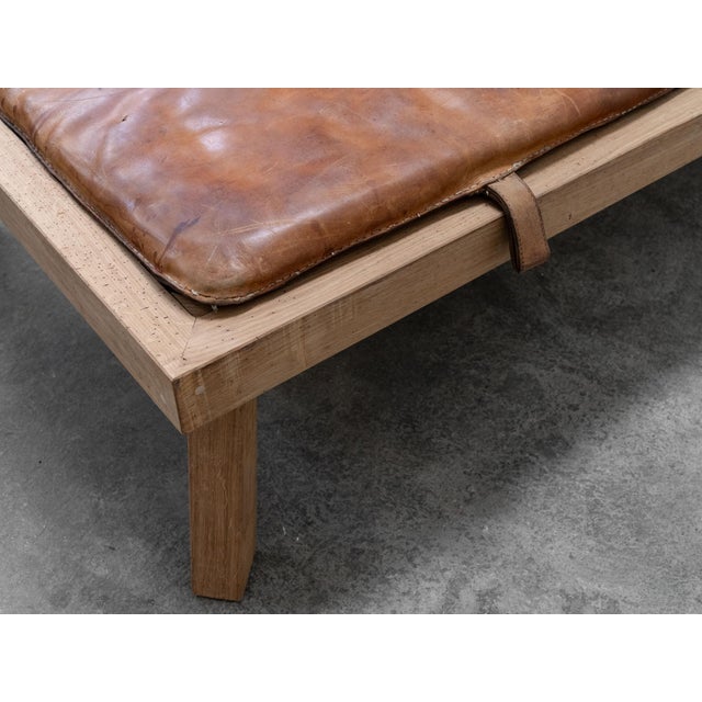 Vintage Daybed in Leather and Oak, 1950s For Sale - Image 4 of 11
