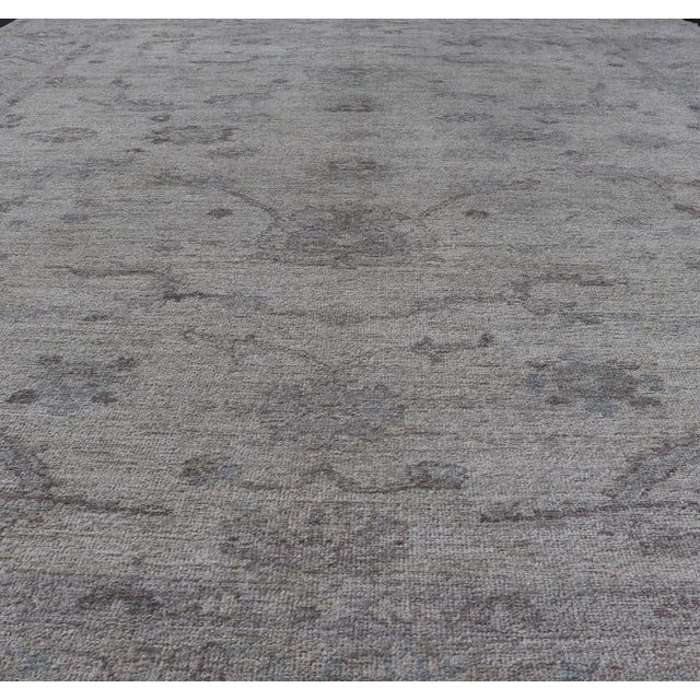 Traditional Angora Turkish Oushak Rug With Floral Design by Keivan Woven Arts For Sale - Image 3 of 12