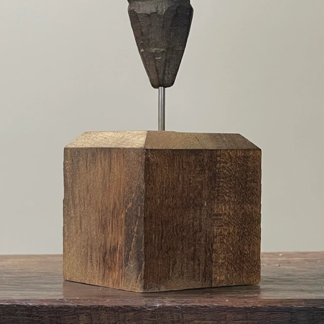 Brown Antique Papuan Hand Carved Hooked Primitive Figurative Sculpture (Early 1900s) For Sale - Image 8 of 11