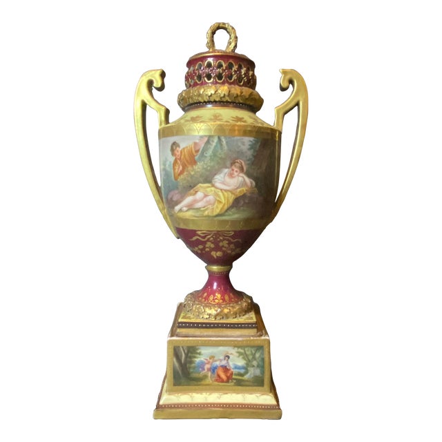 Early 19th Century 2-Handled Pedestal Urn For Sale