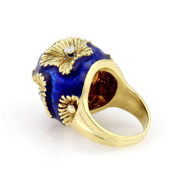 Contemporary Mid 20th Century Diamond Enamel 18k Yellow Gold Floral Dome Ring - Size 6 For Sale - Image 3 of 5