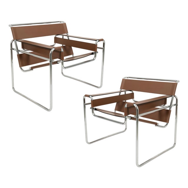 Pair of Marcel Breuer for Knoll Original Cognac Leather Wassily Chairs For Sale