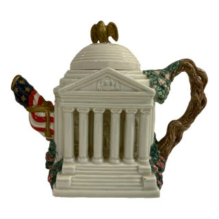 1990s Limited Edition "The Jefferson Memorial" Teapot With Lid Produced by Fitz and Floyd For Sale