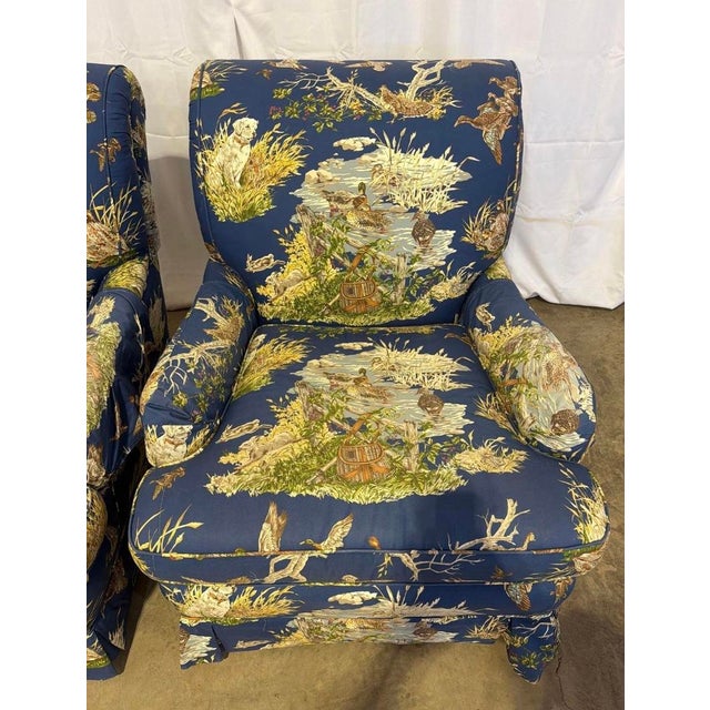 Vintage Bench-Made 3-Piece Living Room Set in Schumacher "Dog & Duck" Indigo Linen – Sofa & 2 Matching Chairs For Sale - Image 10 of 18