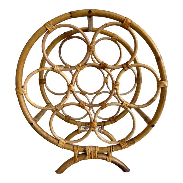 Rattan Bamboo Circular Round Wine Holder For Sale