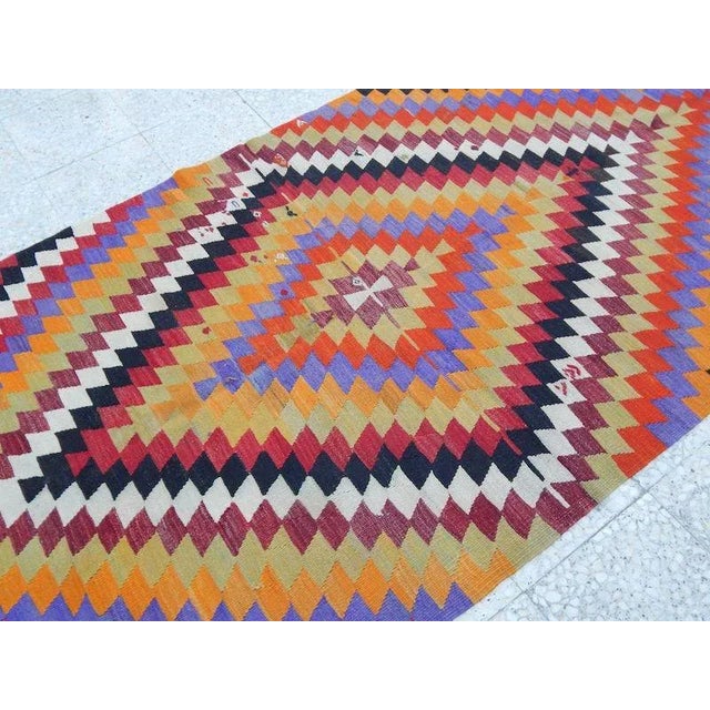 Ruby Red 1970s Vintage Handmade Turkish Kilim Runner 4′2″ × 10′9″ For Sale - Image 8 of 12