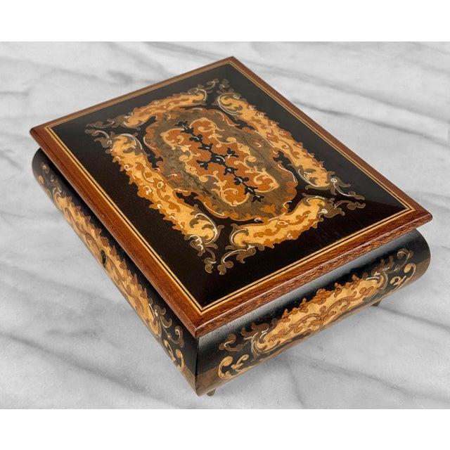 Vintage Italian Rococo Inlaid Fruitwood Jewelry Music Box For Sale - Image 9 of 11