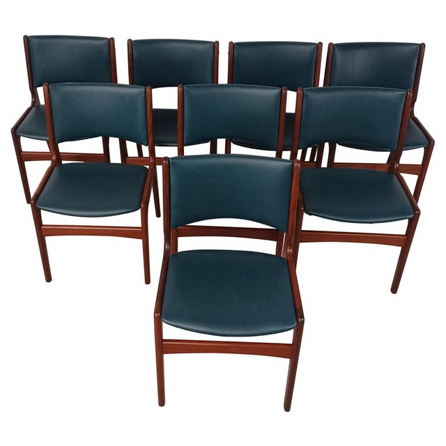 Brown Teak Dining Chairs attributed to Erik Buck, Restored with Customizable Reupholstery, 1960s, Set of 8 For Sale - Image 8 of 8