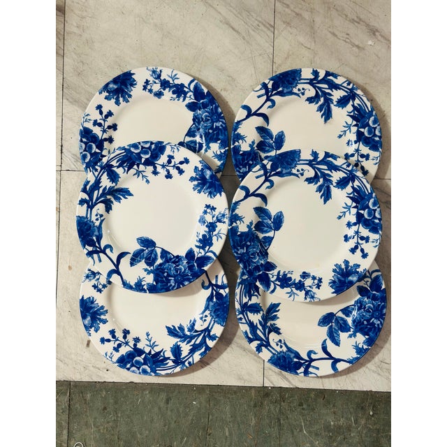 This beautiful set of six Royal Stafford dinner plates showcases a timeless blue-and-white botanical pattern inspired by...