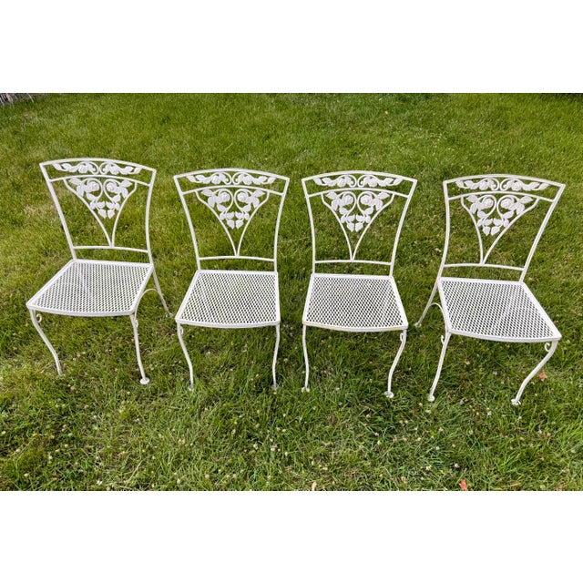 Vintage Meadowcraft “Meadow Rose” Wrought Iron Dining Set, 5 Pieces For Sale In New York - Image 6 of 12