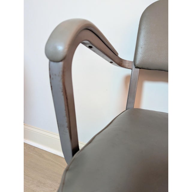 Vintage 1967 Industrial Tanker Desk Chair – Techfab Military Spec For Sale - Image 13 of 16