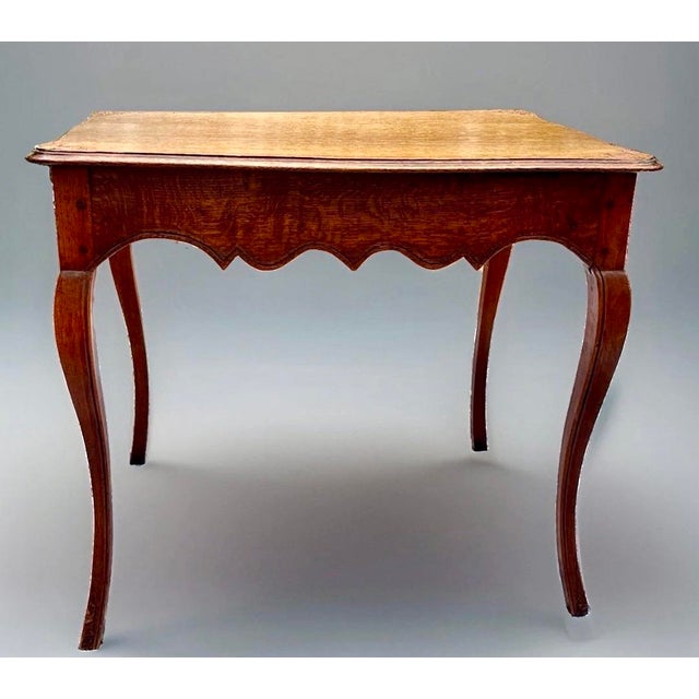 Antique Tiger Oak Table With Scalloped Apron For Sale - Image 4 of 11