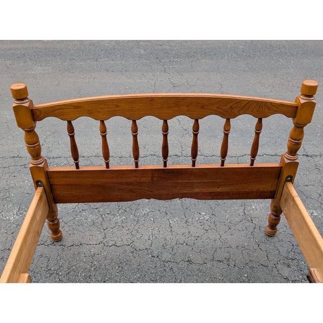 Mid 20th Century Mid 20th Century Stickley American Colonial Carved Cherry Wood Twin Size Spindle Bedframe, Pair For Sale - Image 5 of 18