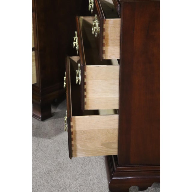 Mid 20th Century Chippendale Style Bedside Chests - 2 Pieces For Sale In Philadelphia - Image 6 of 12