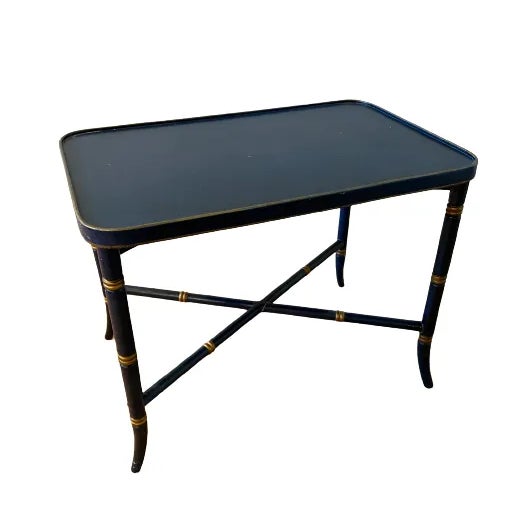 Gorgeous blue small Chinoiserie accent table or Side table. In good condition